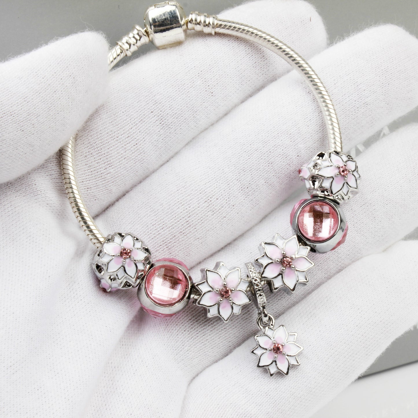 Magnolia alloy bracelet