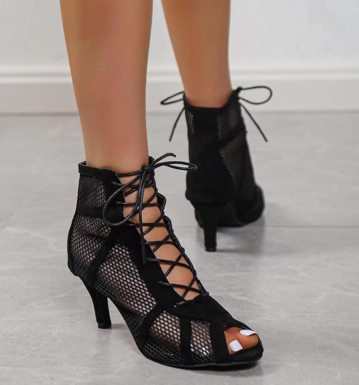 Fashionable Cross Tie High Heels
