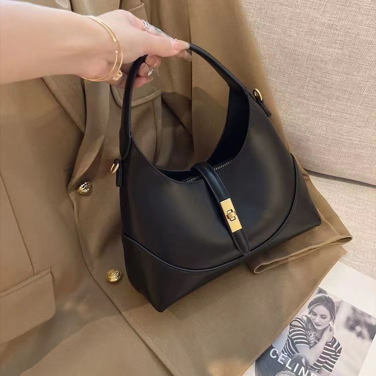 All Match Shoulder Bag
