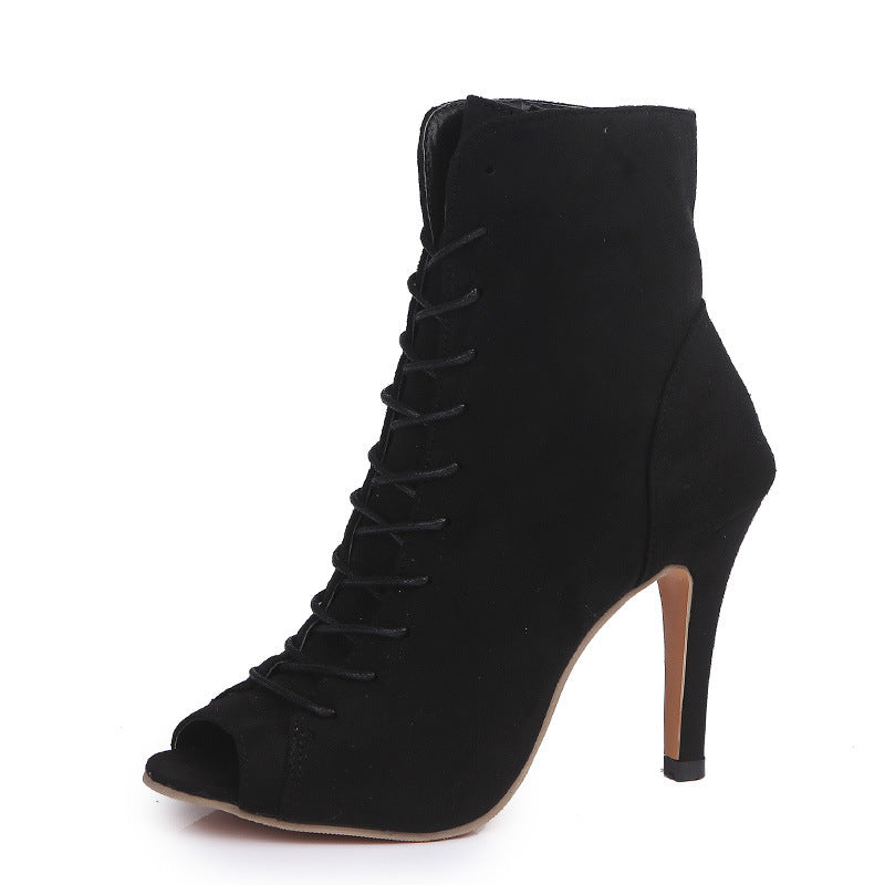 Tie Boots