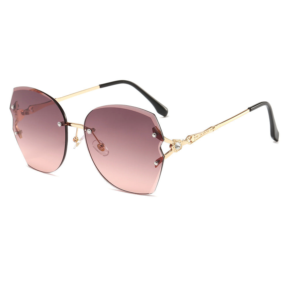 Frameless trimmed sunglasses