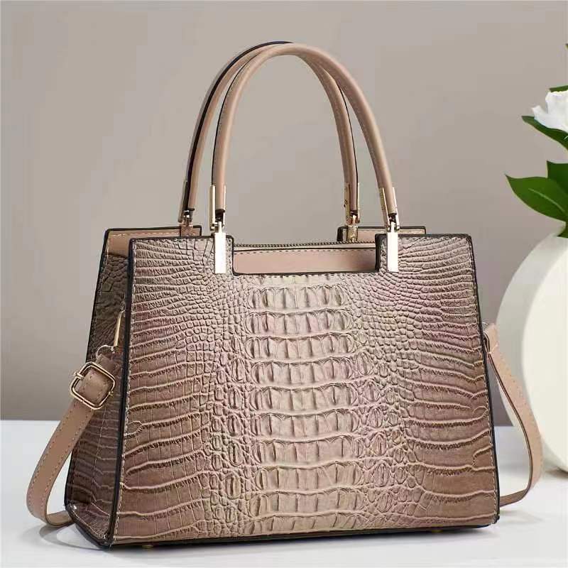 Crocodile Pattern Large Capacity Handbag