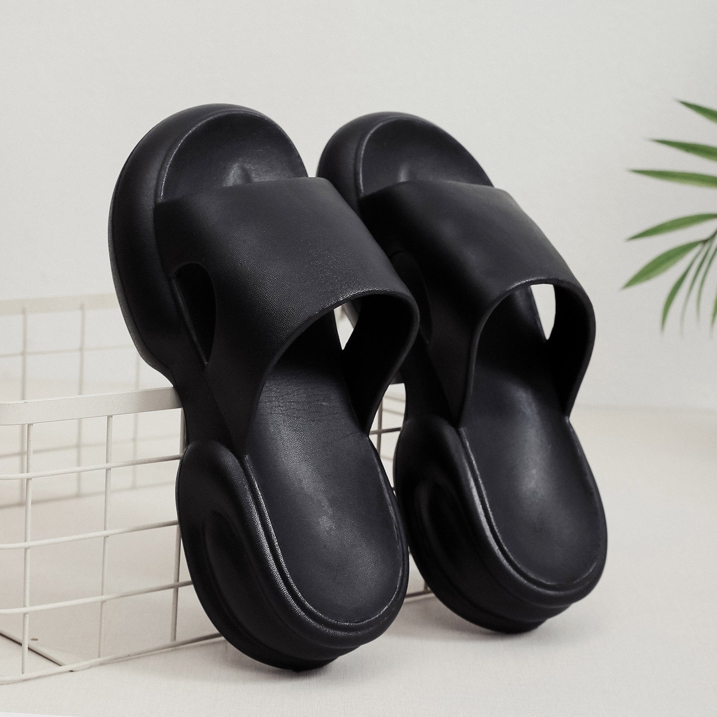Outdoor Fashion Poop Sandals