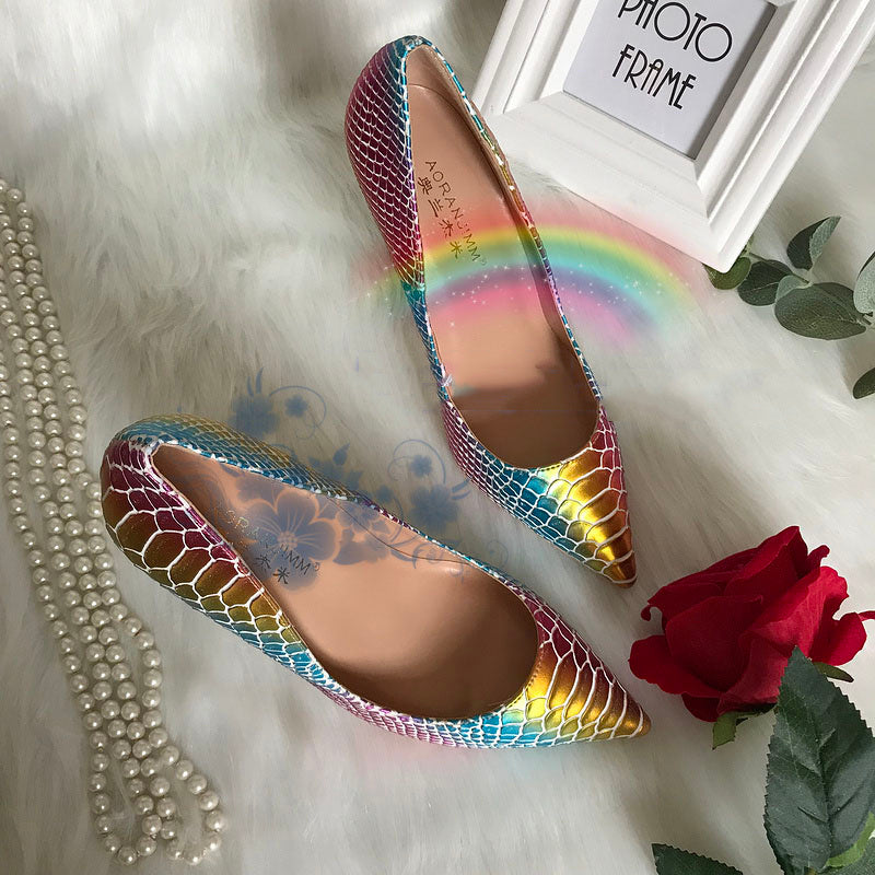 Gradient snake print