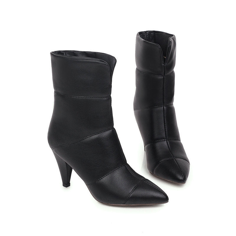 Pointed toe boots