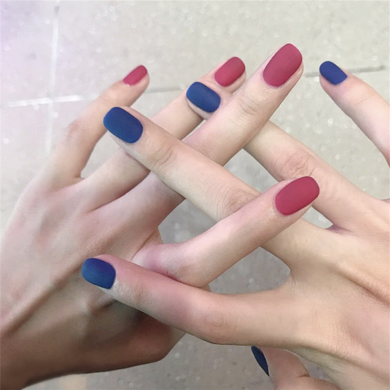 Graffiti Pattern Nails
