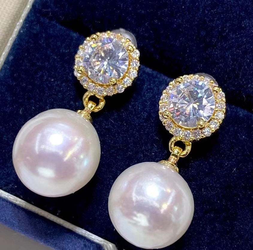 18K Pearl Unisex Earrings
