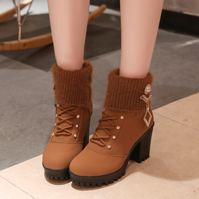 Round high-heel boots