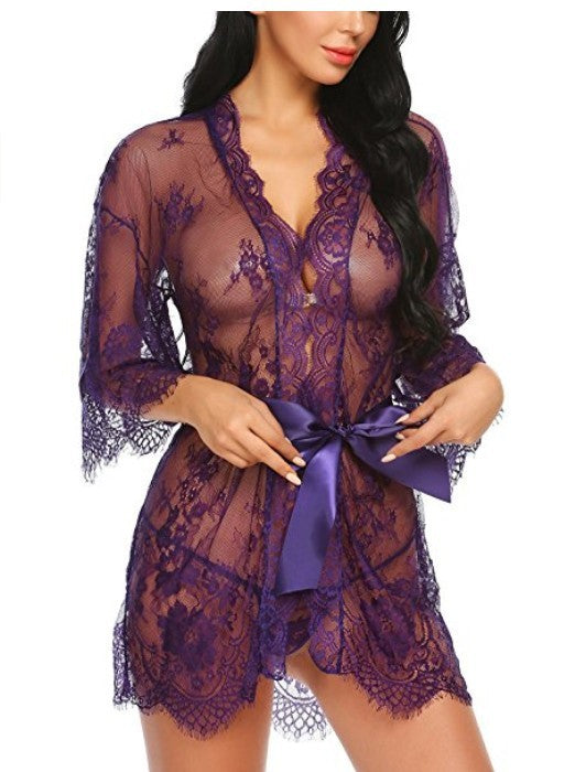 Openwork lace kimono-style lingerie