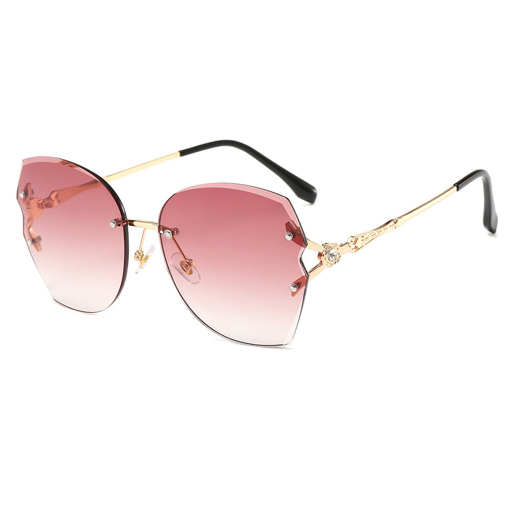 Frameless trimmed sunglasses