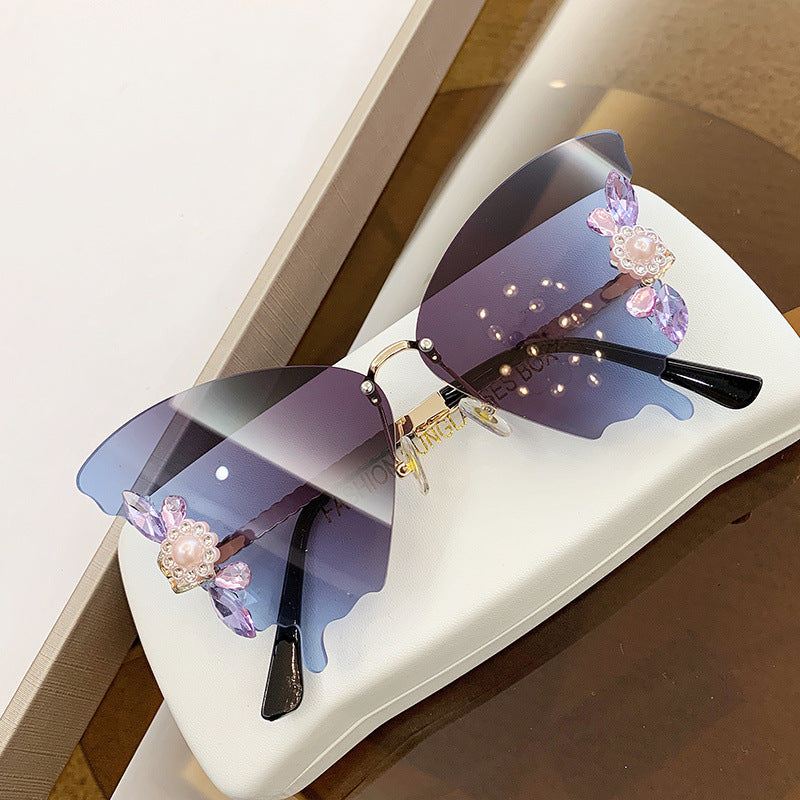 Diamond-encrusted Sunglasses