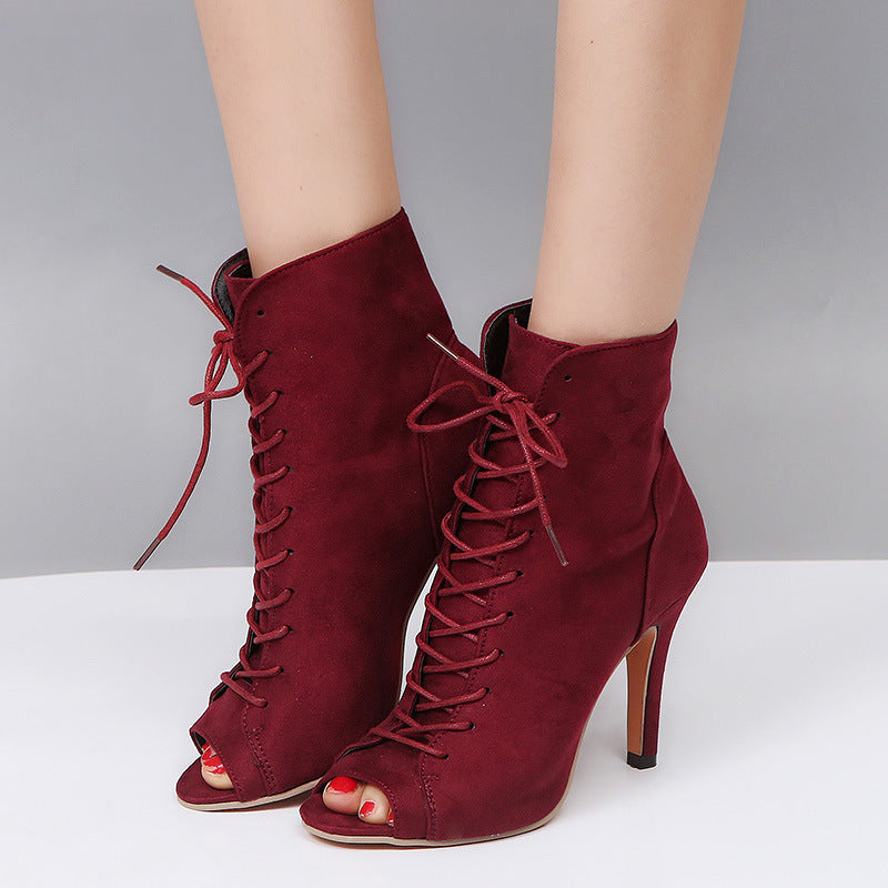 Tie Boots