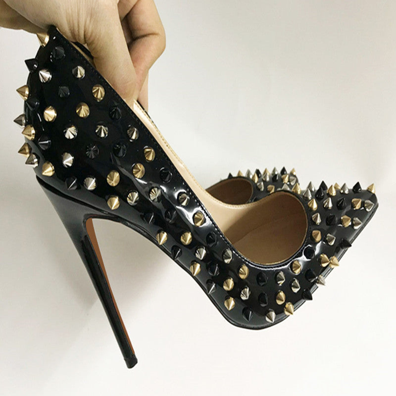 "Spiked" pumps