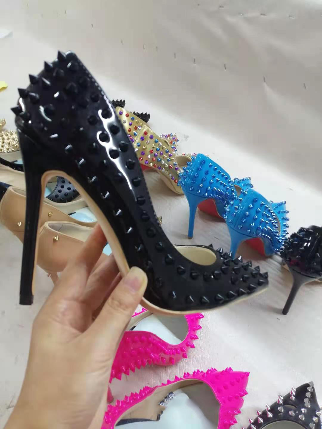 Fashion Rivet