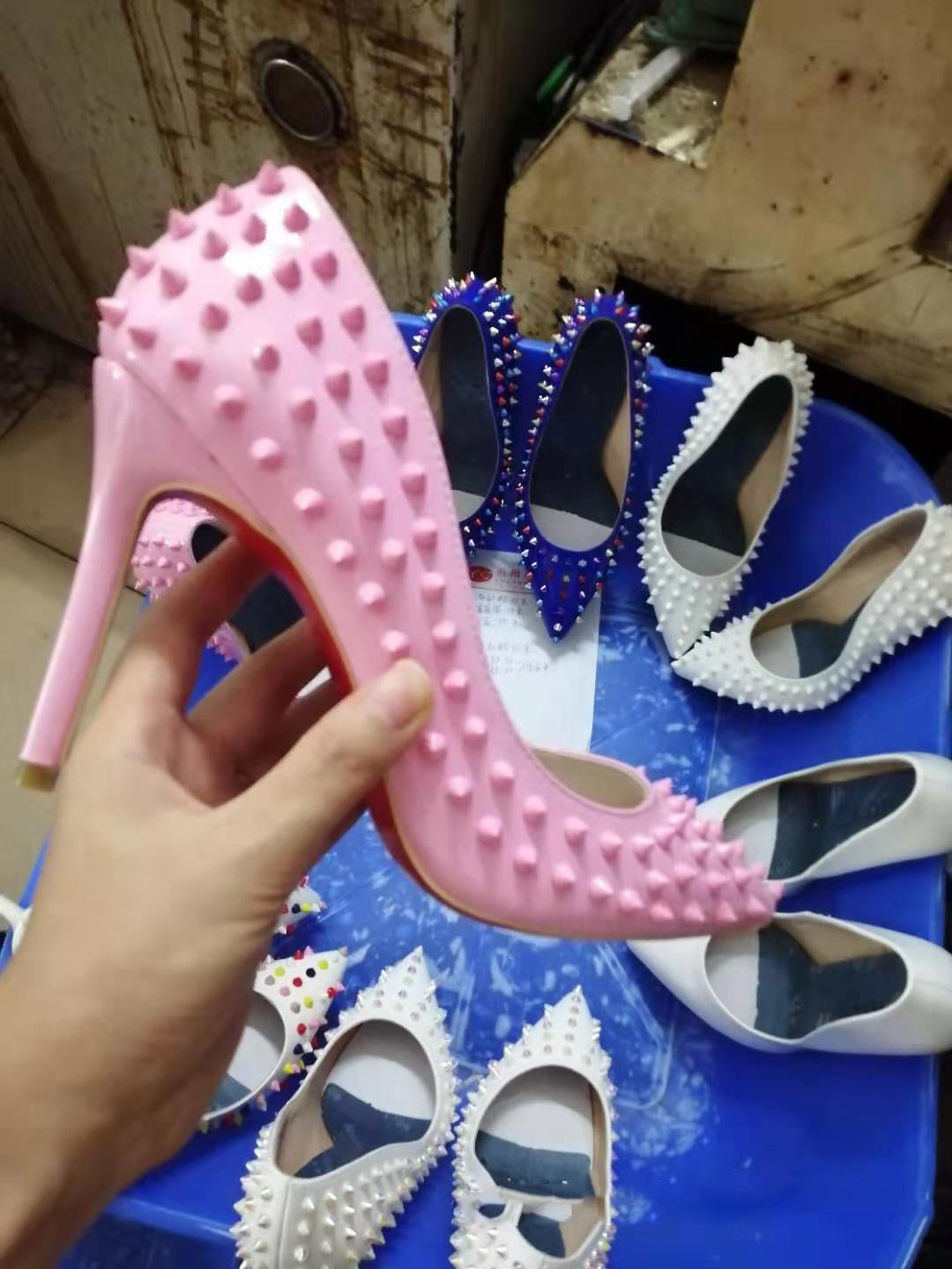 Fashion Rivet