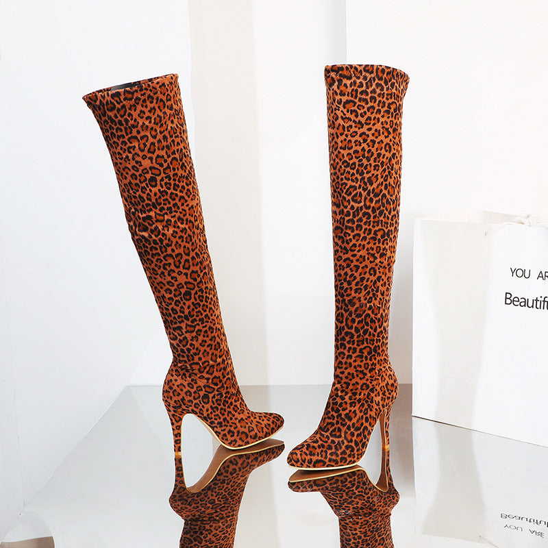 Over The Knee Boots Trend