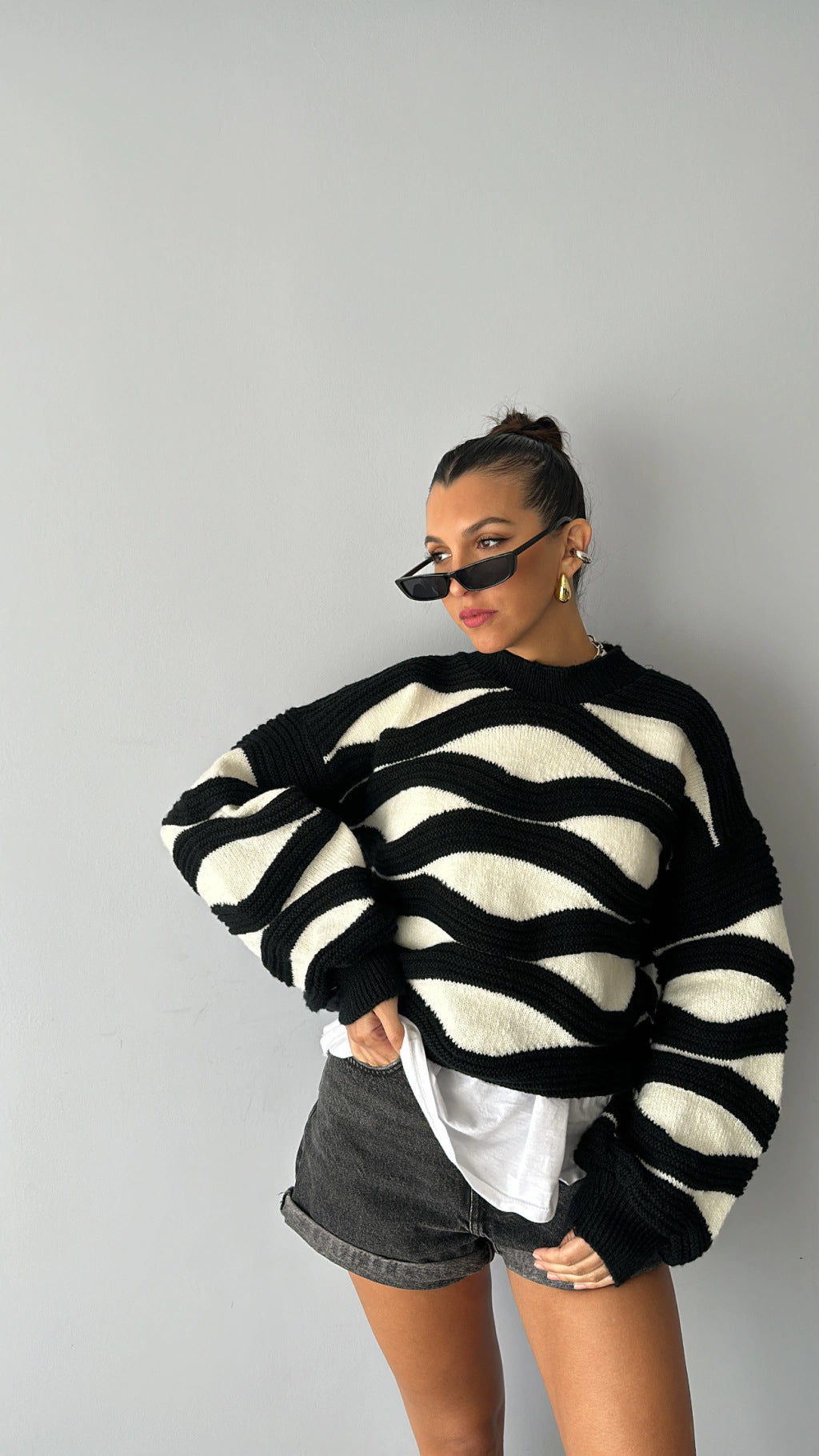 Knitted Pullover