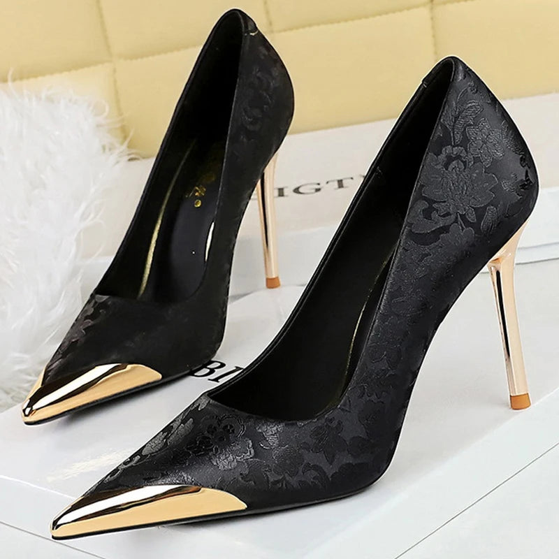 Metal Pointed End Pumps
