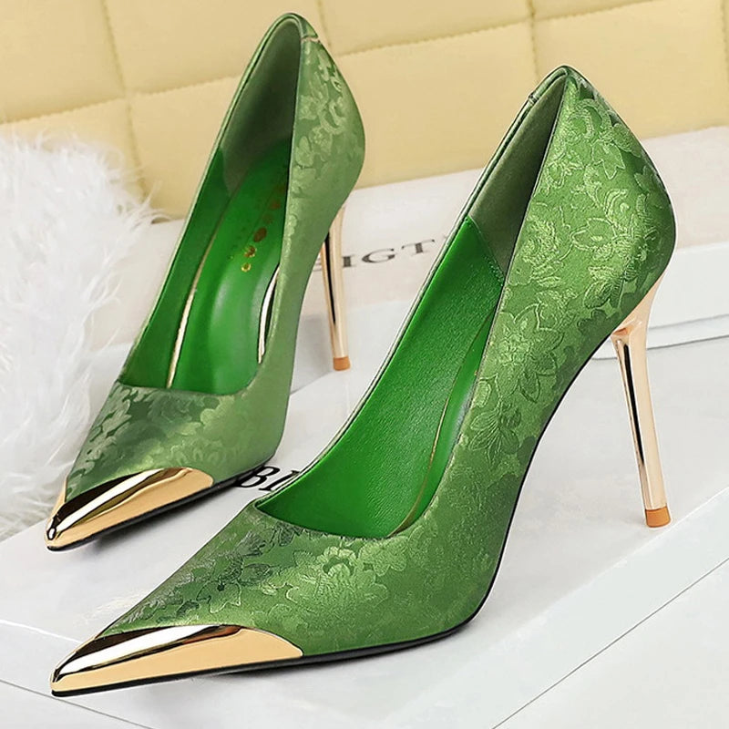 Metal Pointed End Pumps