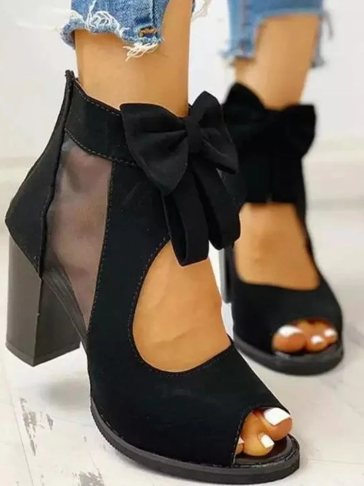 Enchanting Ties