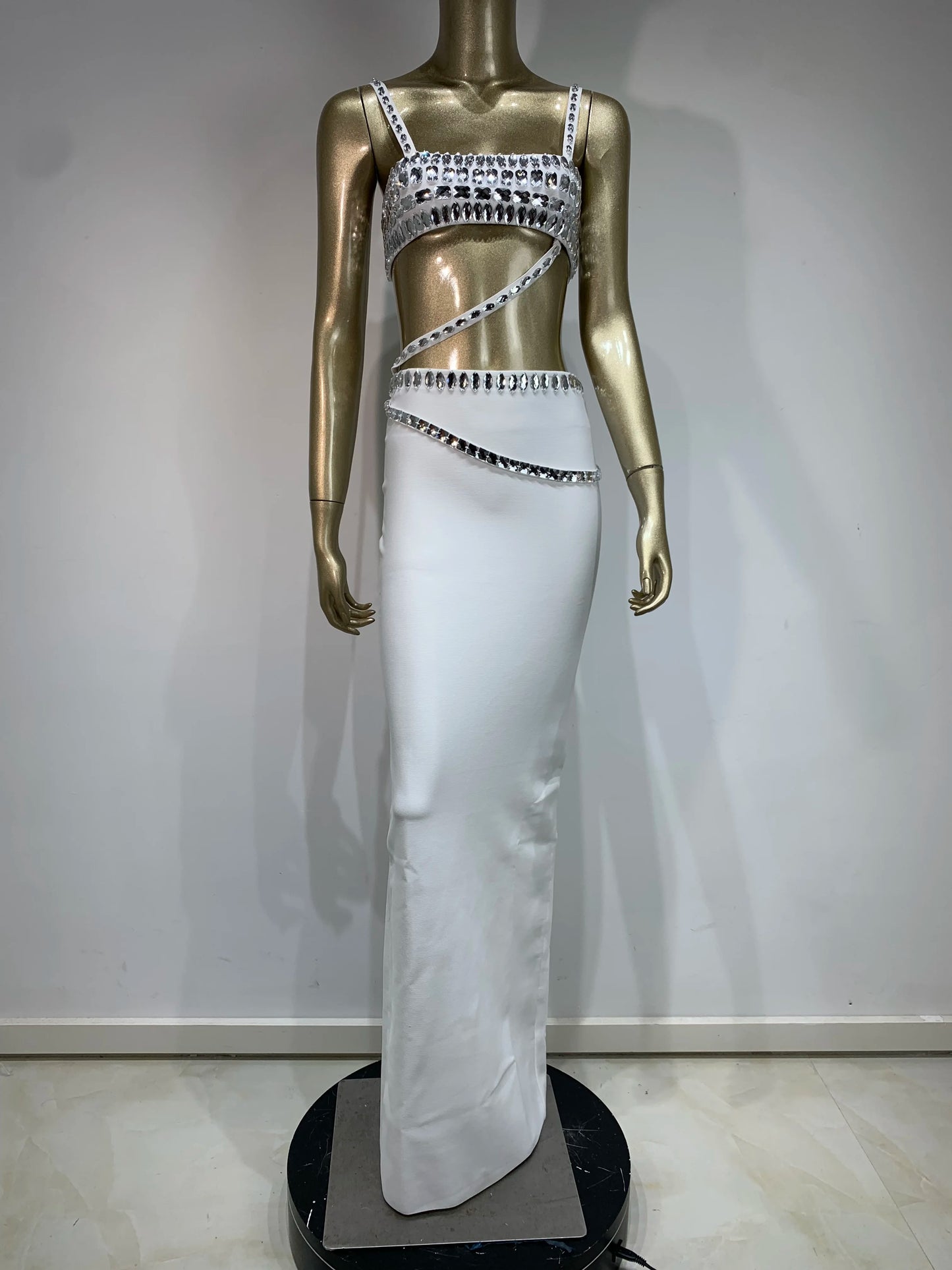 White Color Shinning Crystal Long Dress