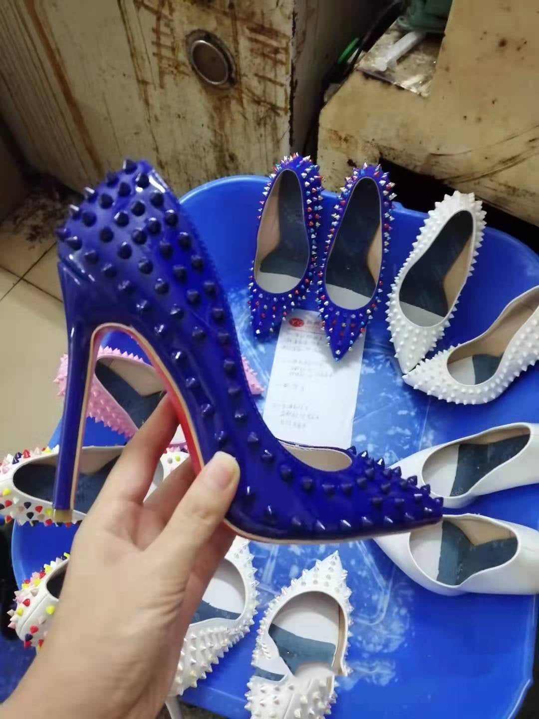 Fashion Rivet