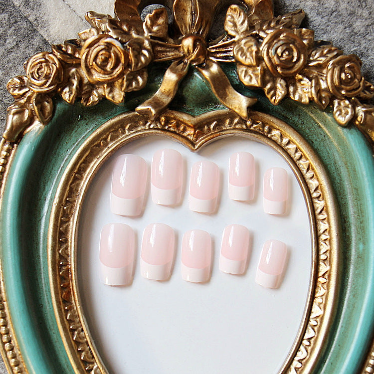 24 Pieces French Nails