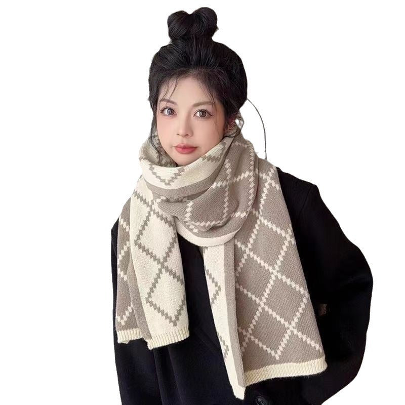 The diamond Scarf