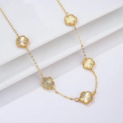 Five Flower Choker