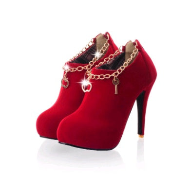 Elegant platform chain boots