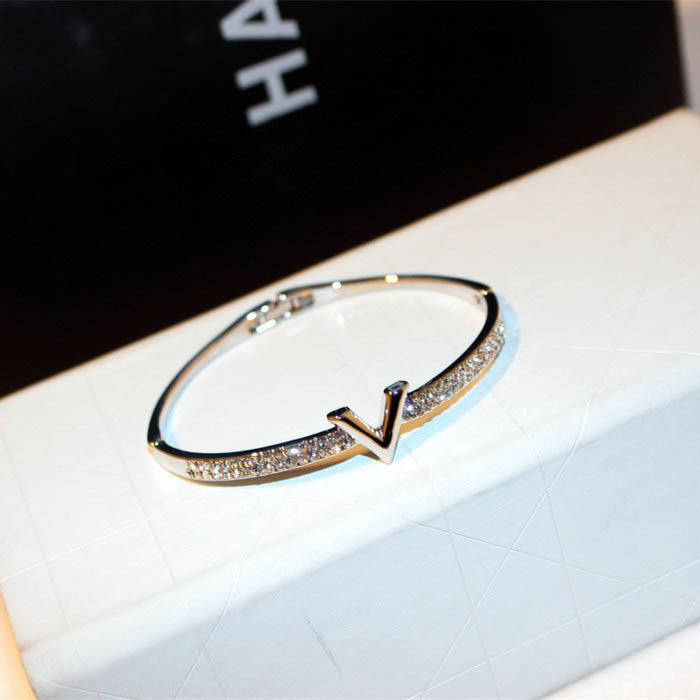 Simple  Bracelet