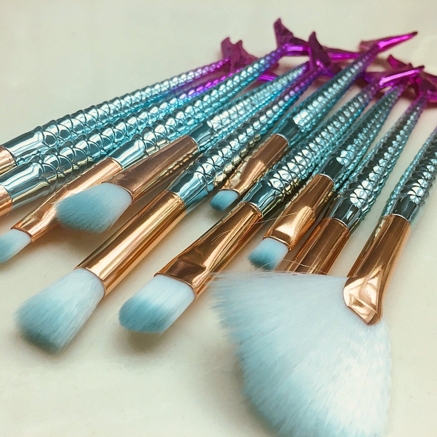 A Set of 11 Gorgeous Mermaid Makeup Brushes