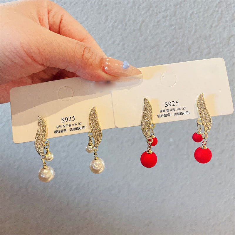 Silver Pearl Rhinestone Earrings