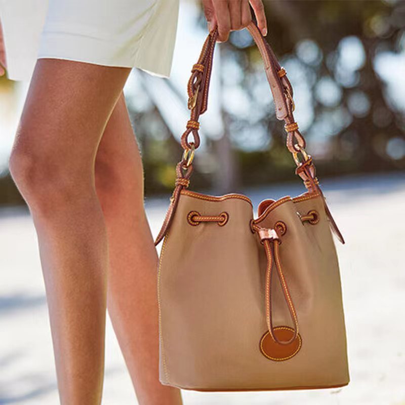 Vintage Pebble Shoulder Handbag