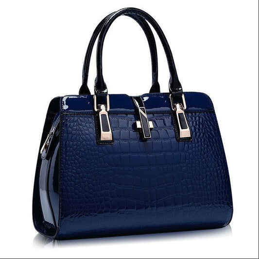 Designer handbags and shoulder bags