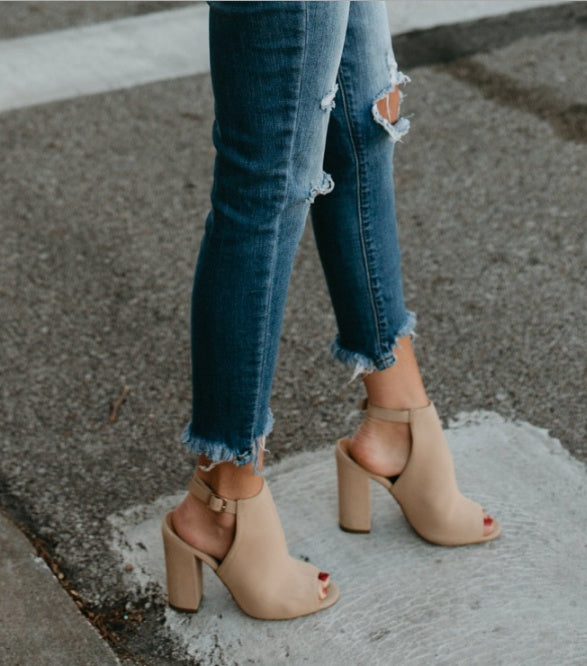 Suede Hollow Roman Sandals
