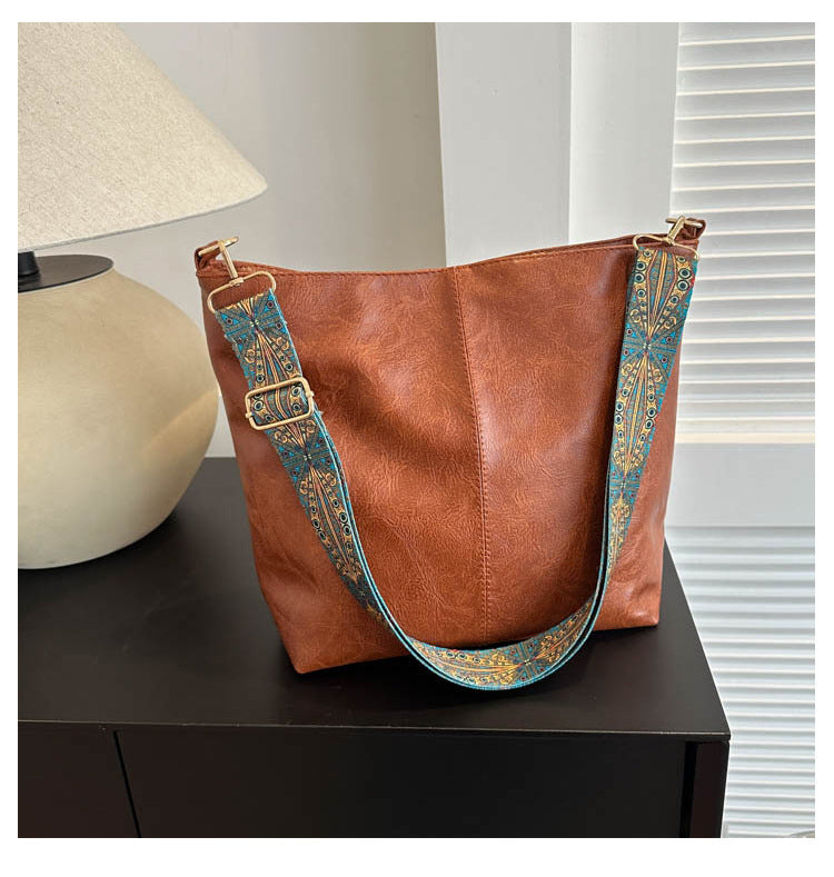 Retro Solid Color Shoulder Bag