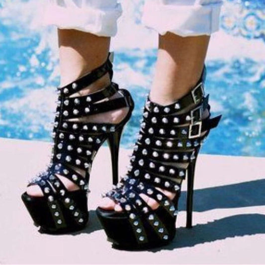 Stiletto Water Platform