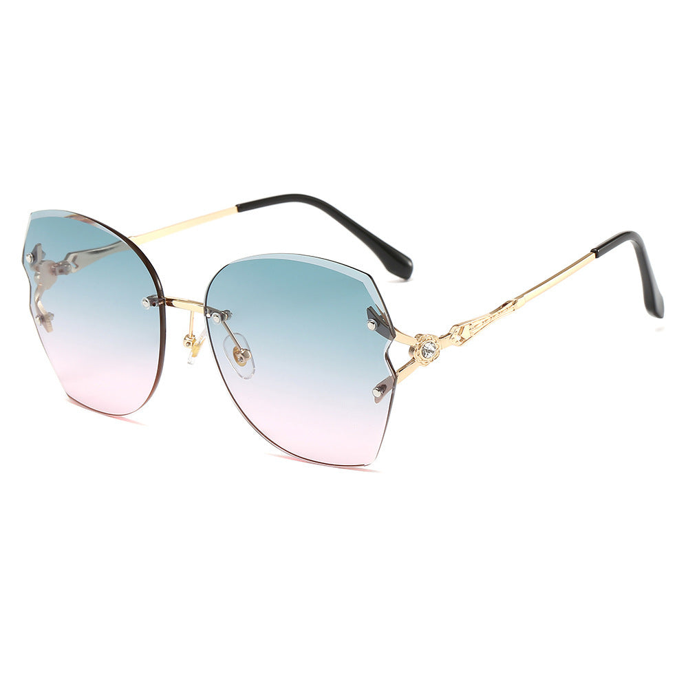 Frameless trimmed sunglasses