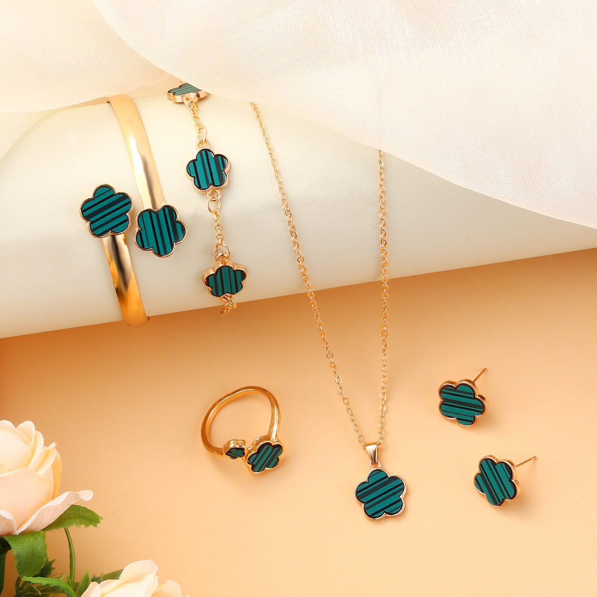 Bright Lucky Flower