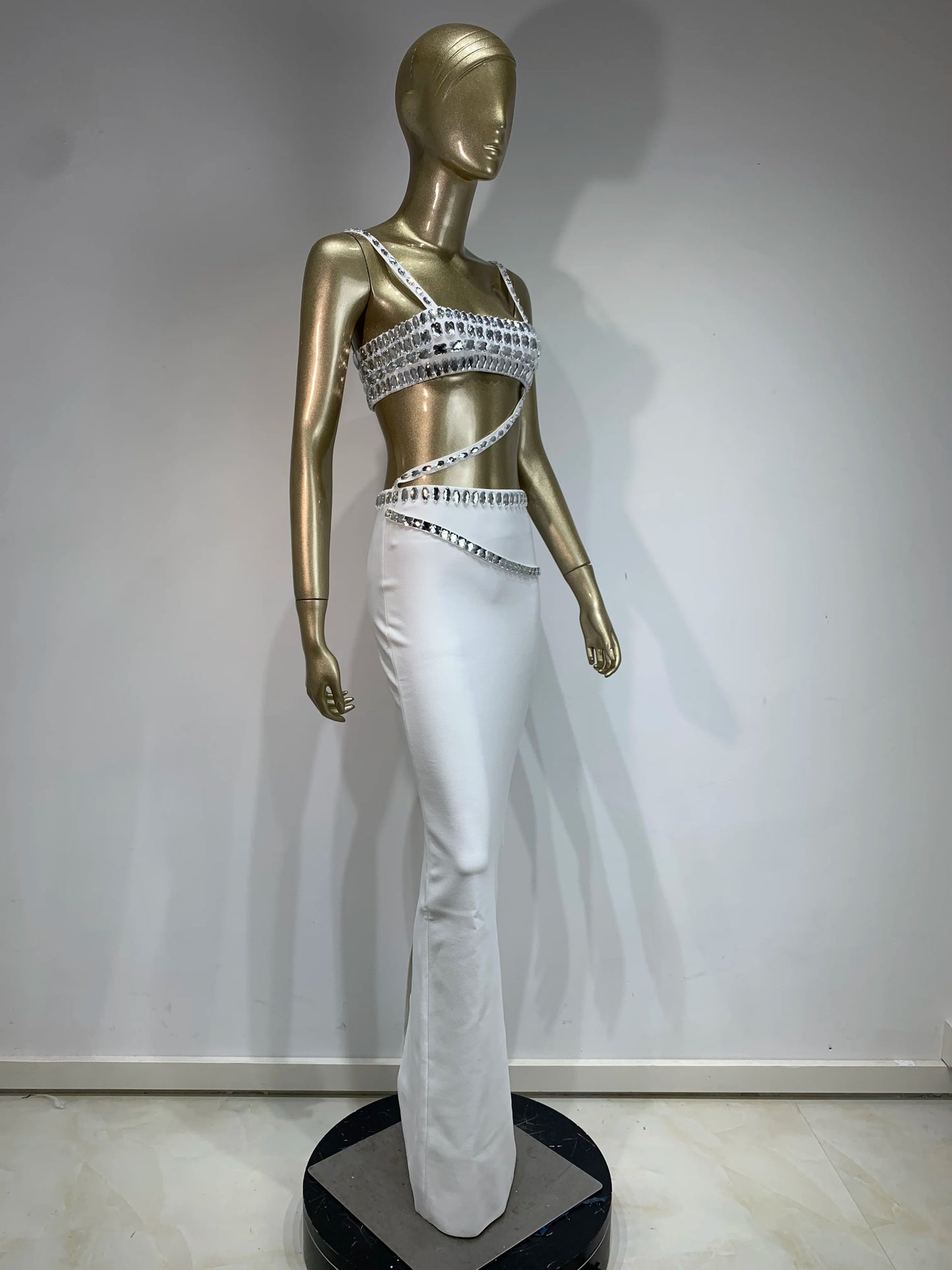 White Color Shinning Crystal Long Dress