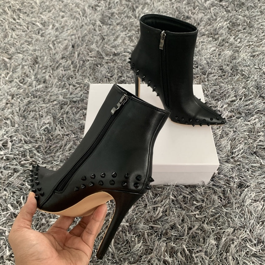 Suede Pointed Gray Rivets Zipper Boots