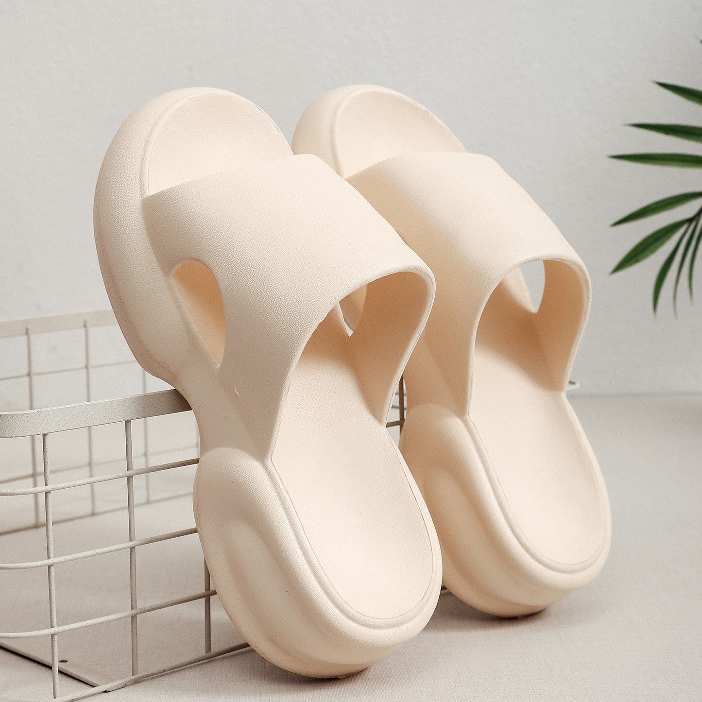 Outdoor Fashion Poop Sandals