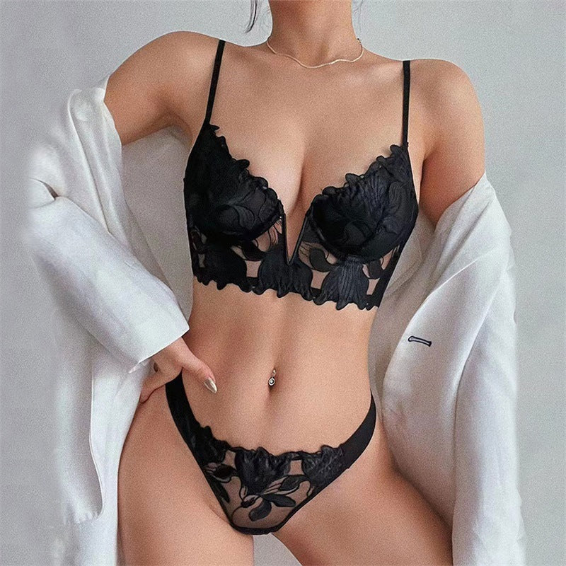 V-shaped Bra Set