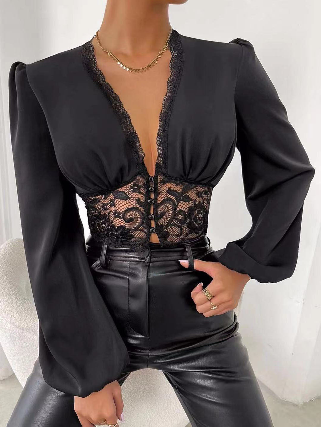 V-neck Lace