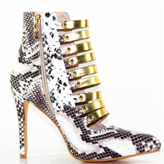 Chime heels
