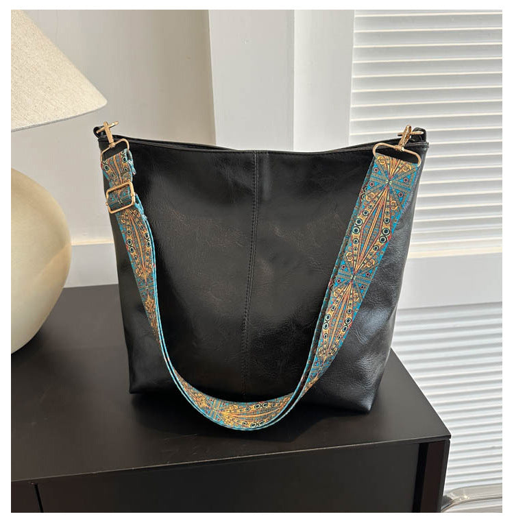 Retro Solid Color Shoulder Bag